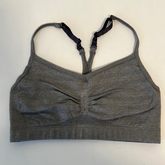 Lululemon gray sports bra with gathered front and adjustable straps size 4